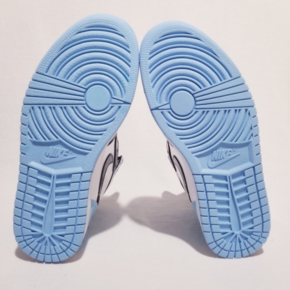 Size 9.5 (8m) - Jordan 1 Retro High - UNC Patent Blue Chill 2019 - Picture 8 of 11
